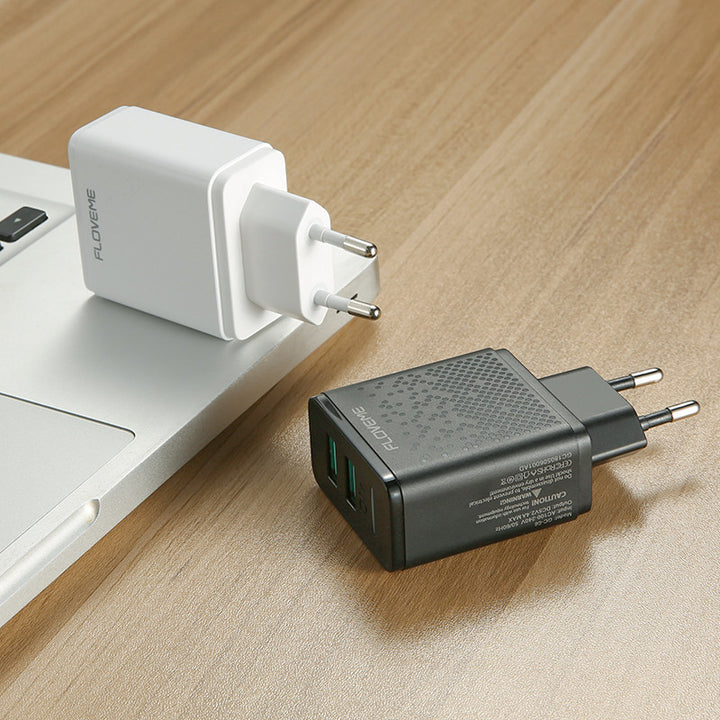 Mobile Phone 2.4A Charging Head 5V2.4A Power Adapter